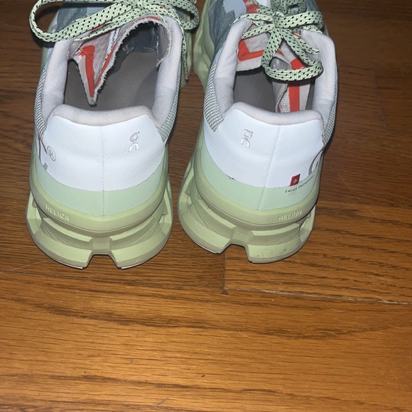 On CLOUDMONSTER Women's Running athletic Shoe Glacier Meadow US Size 9 - Picture 6 of 12